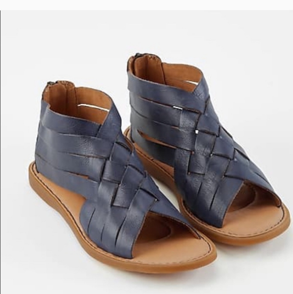 Born IWA Woven Sandals Marine (Size 10) WORN ONCE!